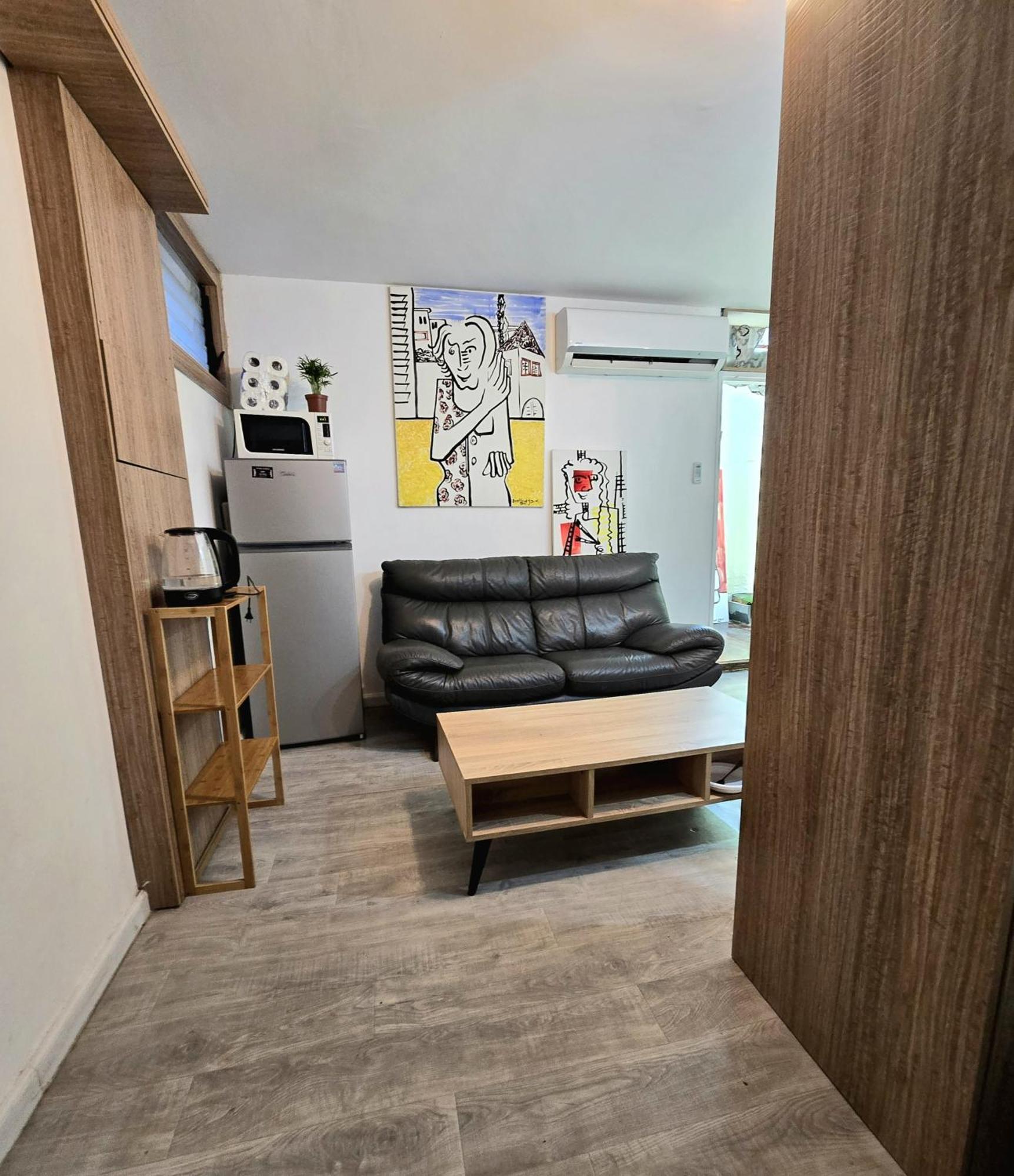 Emile Zola Rishon LeZion Exterior foto